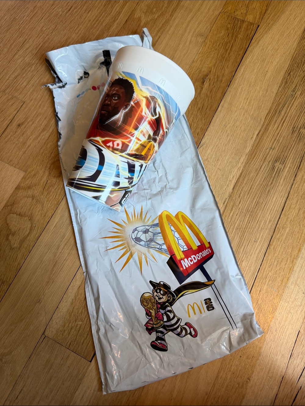 NWT FIFA World Cup Davies Canada McDonald's Soccer Promo Cup and Bag 🇨🇦